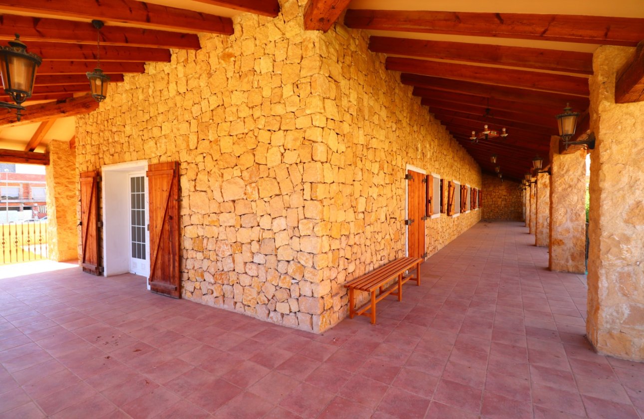 Resale - Villa - Formentera del Segura - Formentera - Village