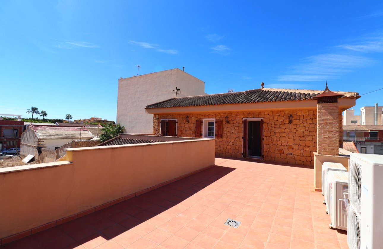 Resale - Villa - Formentera del Segura - Formentera - Village