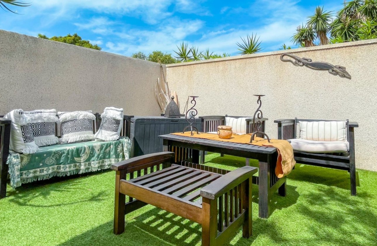 Resale - Townhouse - Torrevieja - La Siesta - El Salado -  Torreta