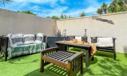 Resale - Townhouse - Torrevieja - La Siesta - El Salado -  Torreta