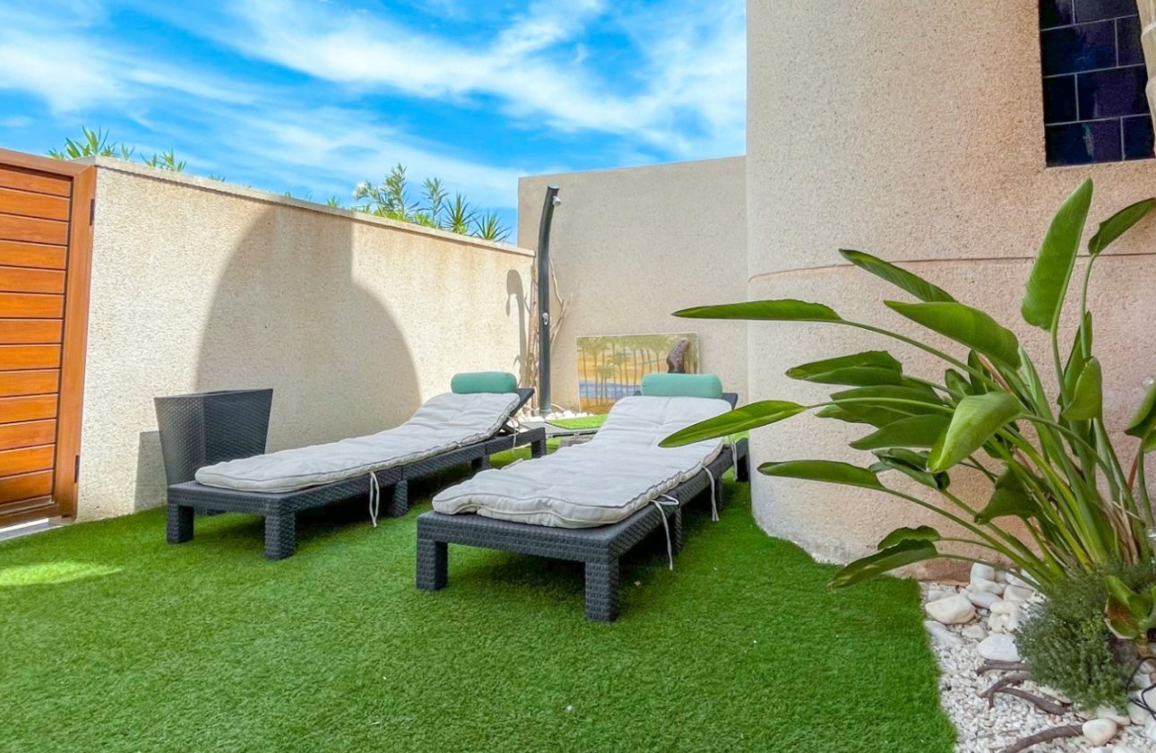 Resale - Townhouse - Torrevieja - La Siesta - El Salado -  Torreta