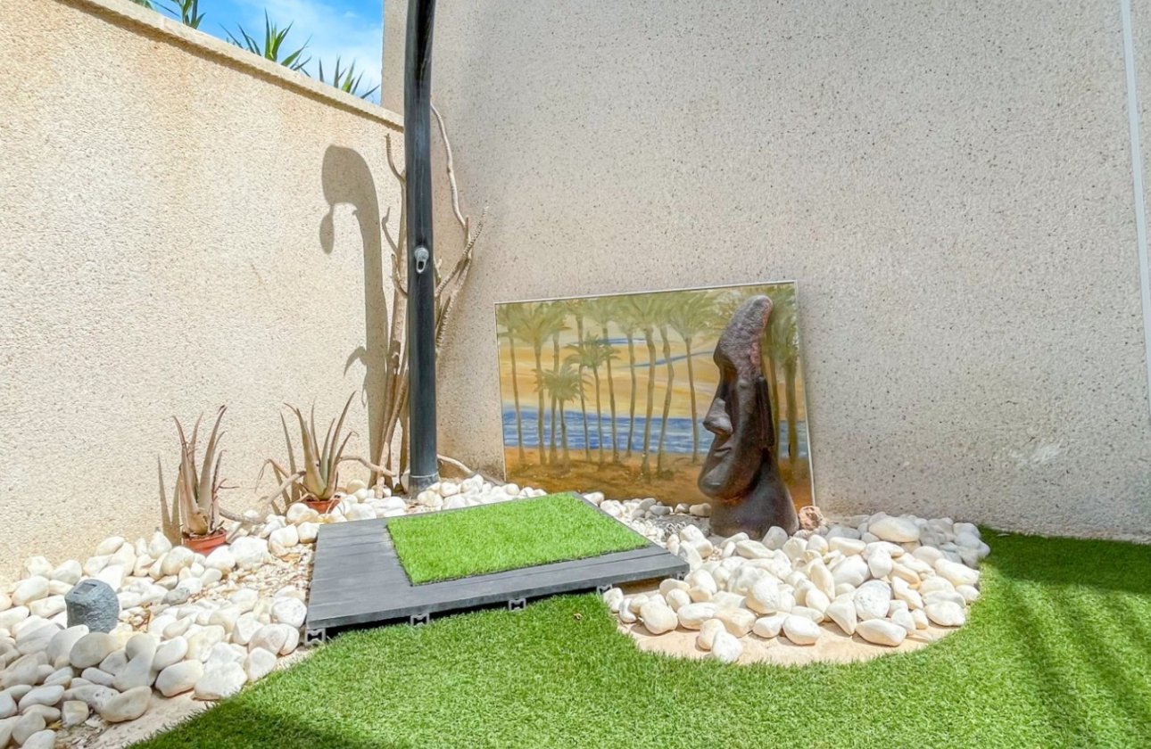 Resale - Townhouse - Torrevieja - La Siesta - El Salado -  Torreta