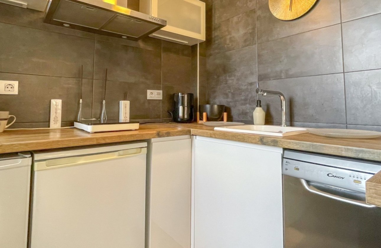 Resale - Townhouse - Torrevieja - La Siesta - El Salado -  Torreta