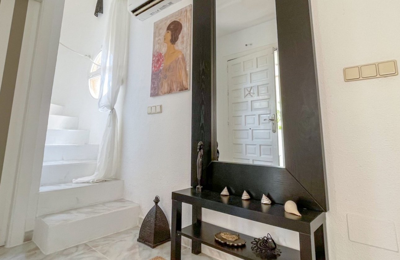 Resale - Townhouse - Torrevieja - La Siesta - El Salado -  Torreta