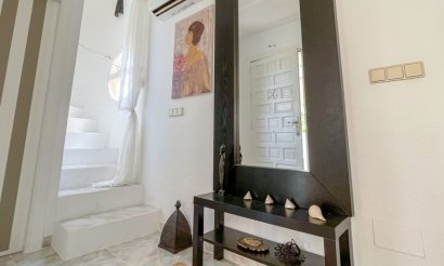 Resale - Townhouse - Torrevieja - La Siesta - El Salado -  Torreta