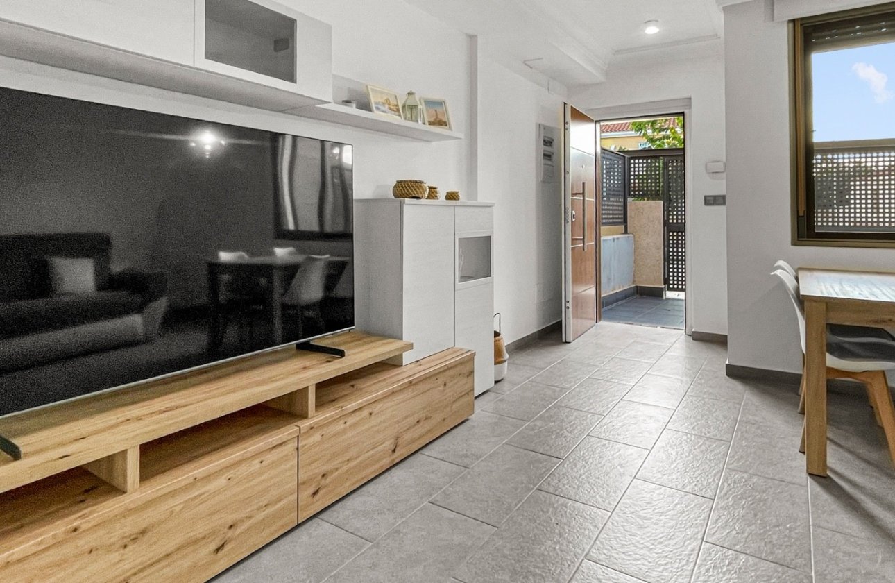 Resale - Townhouse - Pilar de la Horadada - El Mojón