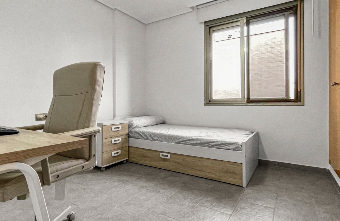 Resale - Townhouse - Pilar de la Horadada - El Mojón