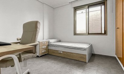 Resale - Townhouse - Pilar de la Horadada - El Mojón