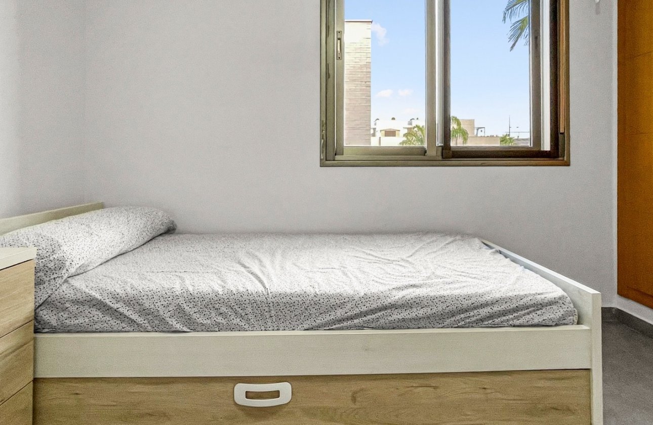 Resale - Townhouse - Pilar de la Horadada - El Mojón