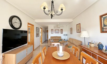 Resale - Apartment / flat - Orihuela Costa - Campoamor