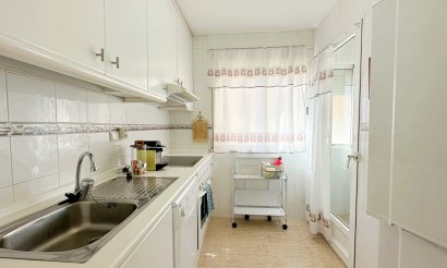 Resale - Apartment / flat - Orihuela Costa - Campoamor