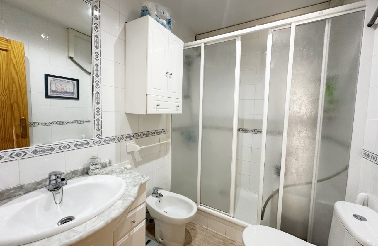 Resale - Apartment / flat - Orihuela Costa - Campoamor