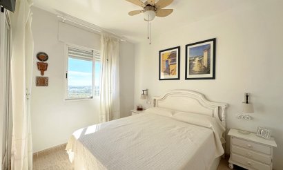 Resale - Apartment / flat - Orihuela Costa - Campoamor
