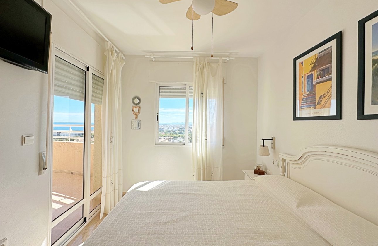 Resale - Apartment / flat - Orihuela Costa - Campoamor