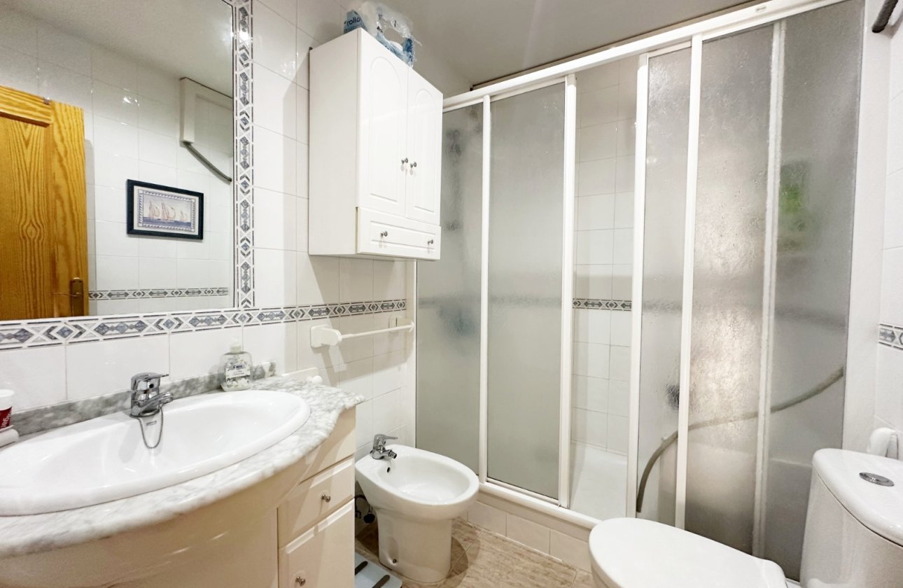 Resale - Apartment / flat - Orihuela Costa - Campoamor