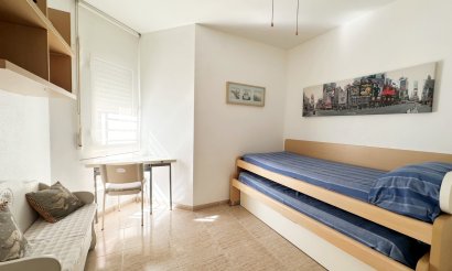 Resale - Apartment / flat - Orihuela Costa - Campoamor