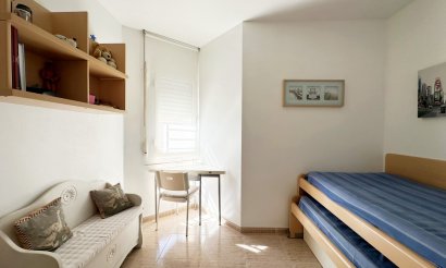 Resale - Apartment / flat - Orihuela Costa - Campoamor