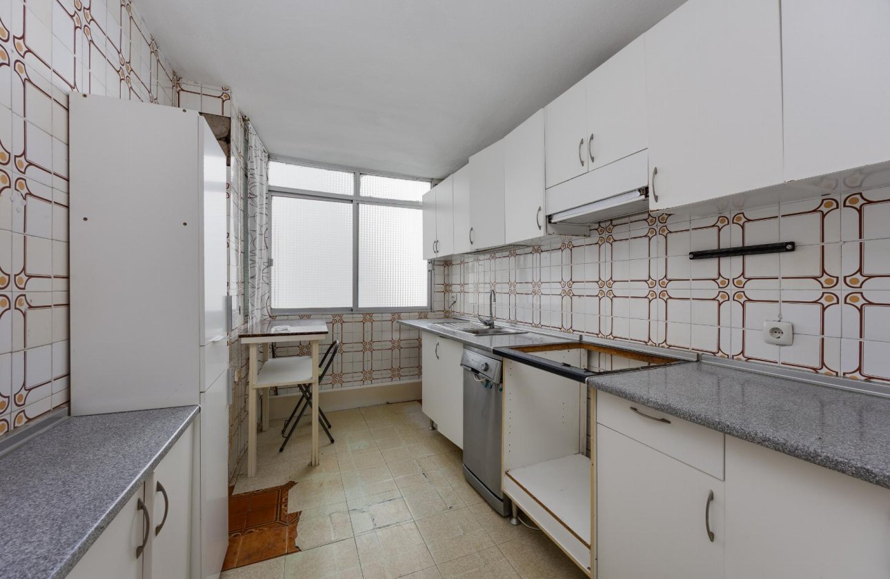 Reventa - Apartamento / piso - Torrevieja - Playa del Acequión