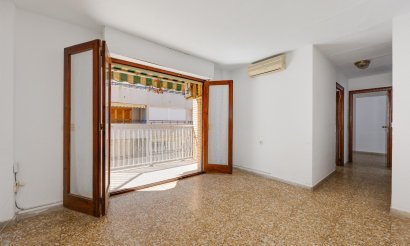 Reventa - Apartamento / piso - Torrevieja - Playa del Acequión