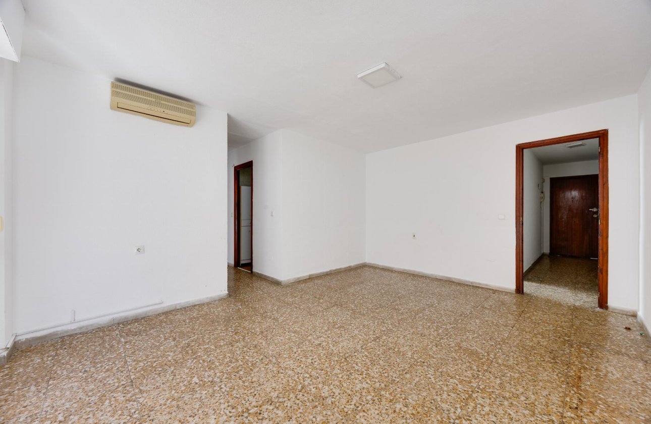 Reventa - Apartamento / piso - Torrevieja - Playa del Acequión