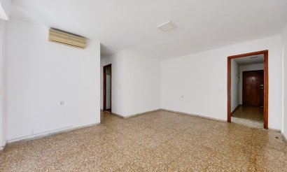 Reventa - Apartamento / piso - Torrevieja - Playa del Acequión