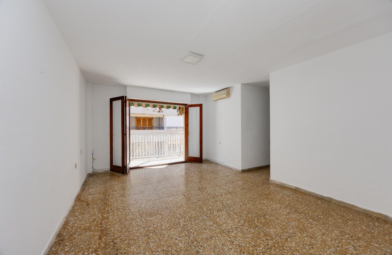 Reventa - Apartamento / piso - Torrevieja - Playa del Acequión