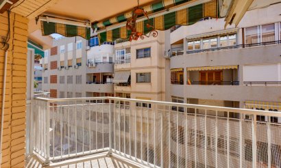 Reventa - Apartamento / piso - Torrevieja - Playa del Acequión