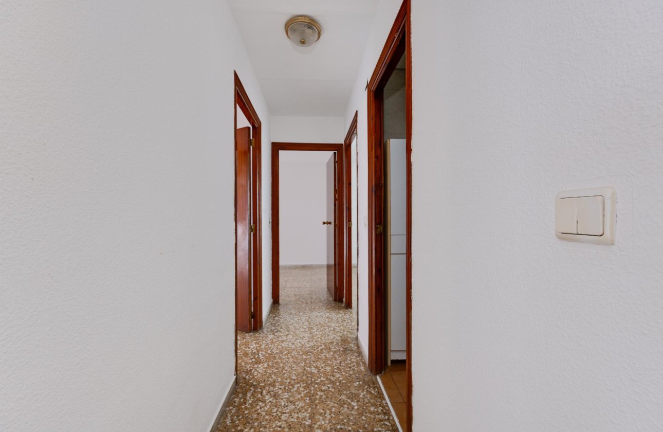 Reventa - Apartamento / piso - Torrevieja - Playa del Acequión