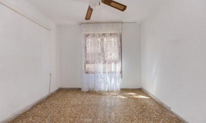 Reventa - Apartamento / piso - Torrevieja - Playa del Acequión