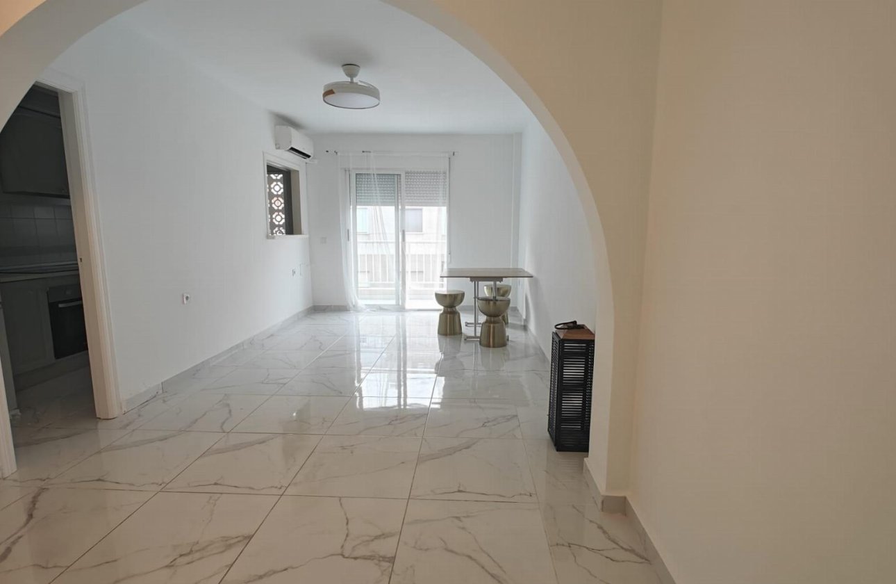 Revente - Appartement - Torrevieja - Acequion