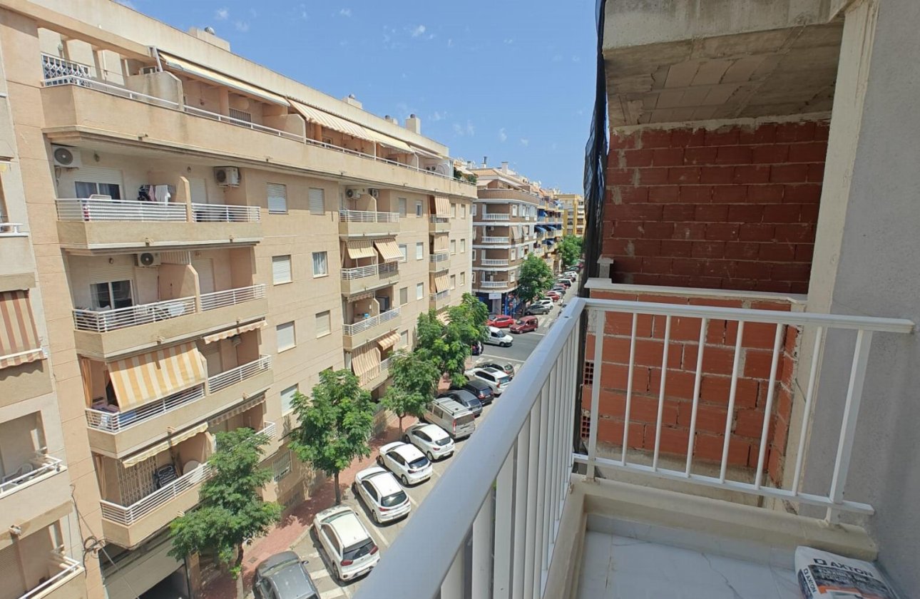 Revente - Appartement - Torrevieja - Acequion