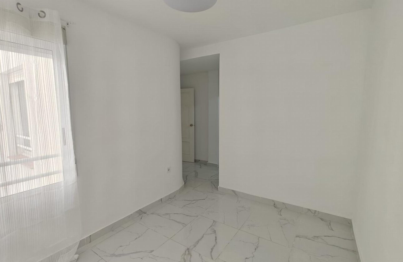 Revente - Appartement - Torrevieja - Acequion