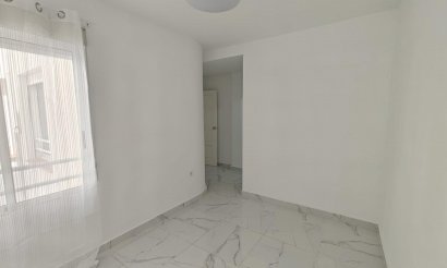 Revente - Appartement - Torrevieja - Acequion