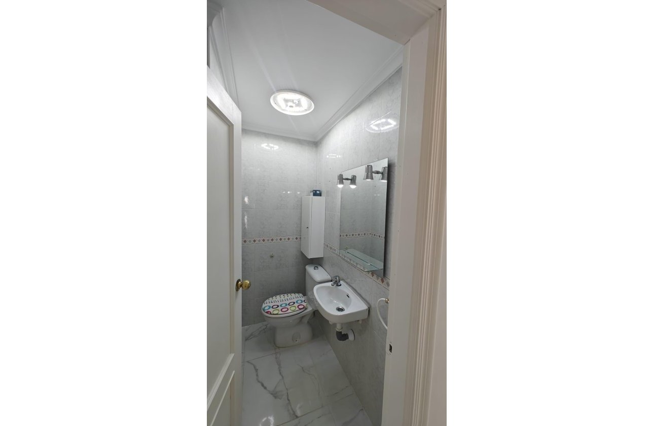 Revente - Appartement - Torrevieja - Acequion