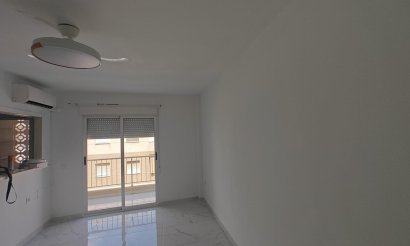 Revente - Appartement - Torrevieja - Acequion