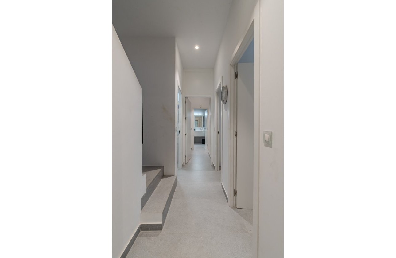 Reventa - Villa - Guardamar del Segura - Urbanizaciones