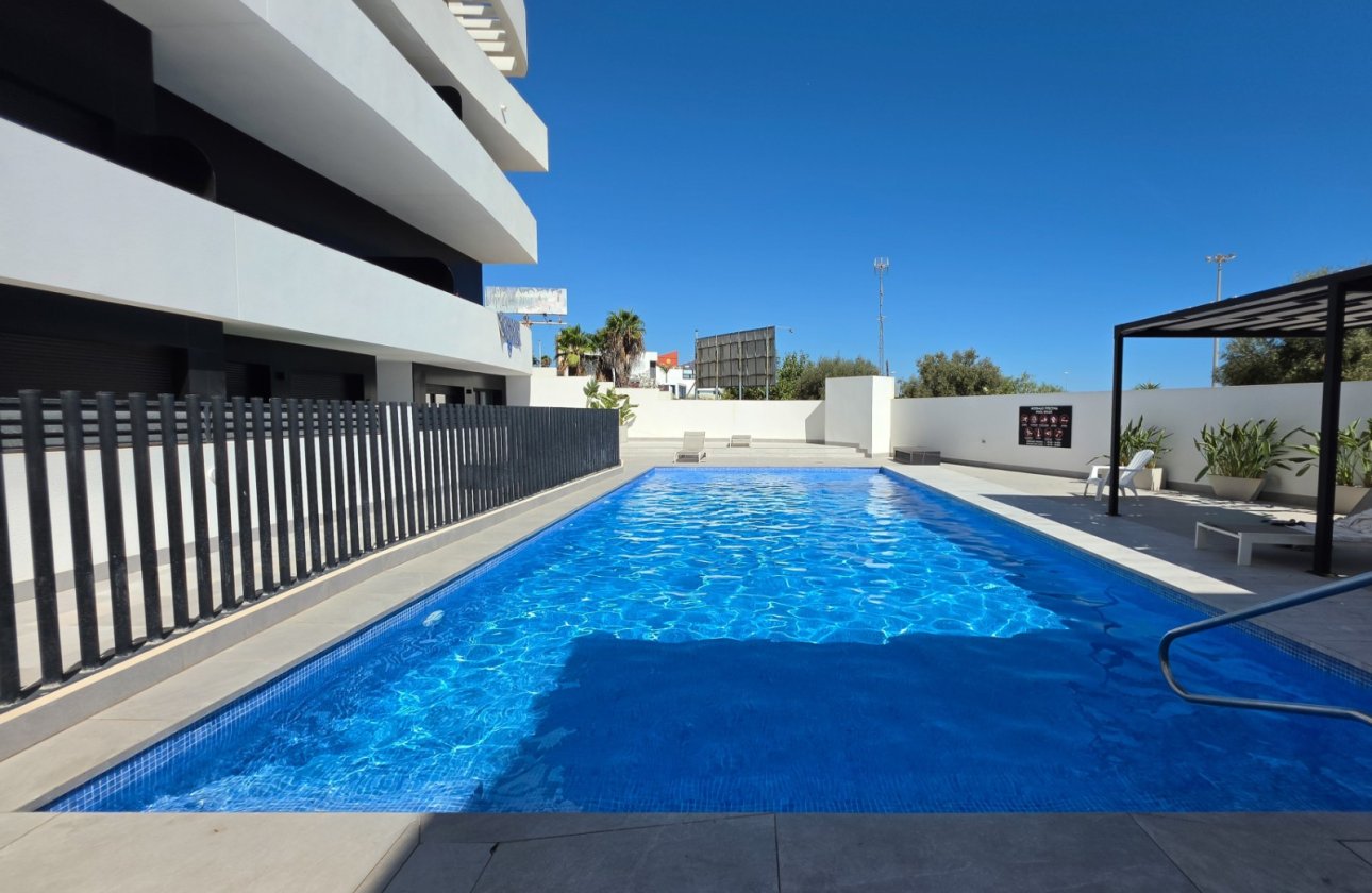 Reventa - Villa - Guardamar del Segura - Urbanizaciones