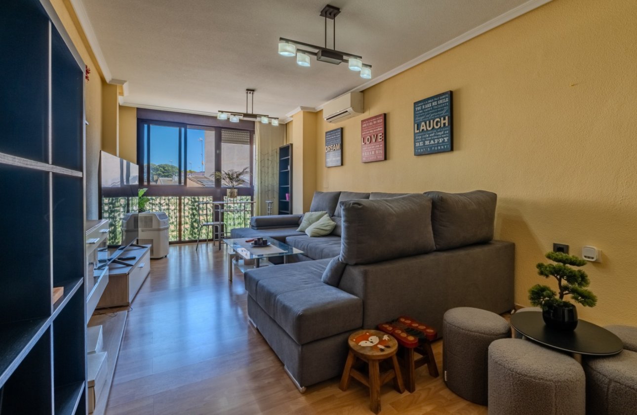 Resale - Apartment / flat - Guardamar del Segura