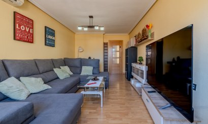 Resale - Apartment / flat - Guardamar del Segura