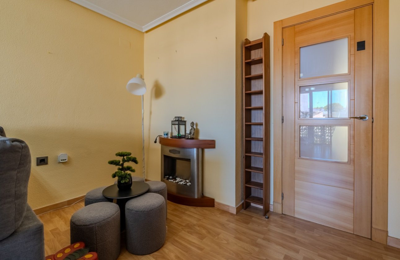 Resale - Apartment / flat - Guardamar del Segura