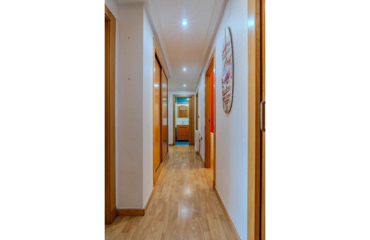 Resale - Apartment / flat - Guardamar del Segura