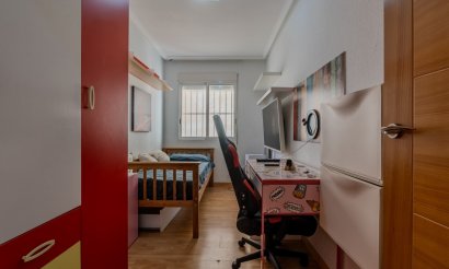Resale - Apartment / flat - Guardamar del Segura