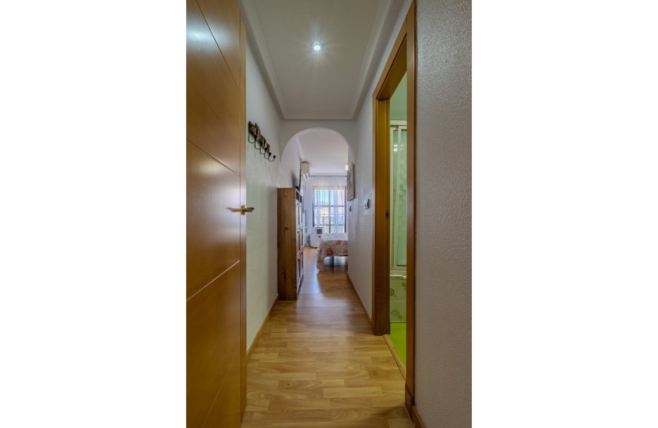 Resale - Apartment / flat - Guardamar del Segura