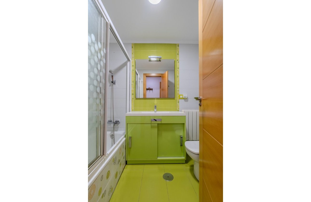 Resale - Apartment / flat - Guardamar del Segura