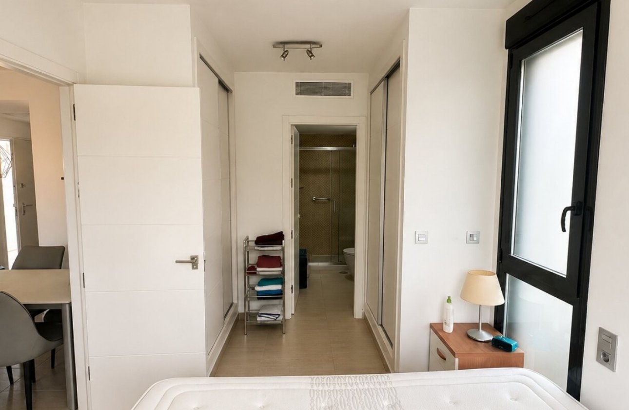 Reventa - Apartamento / piso - Orihuela Costa - Punta Prima