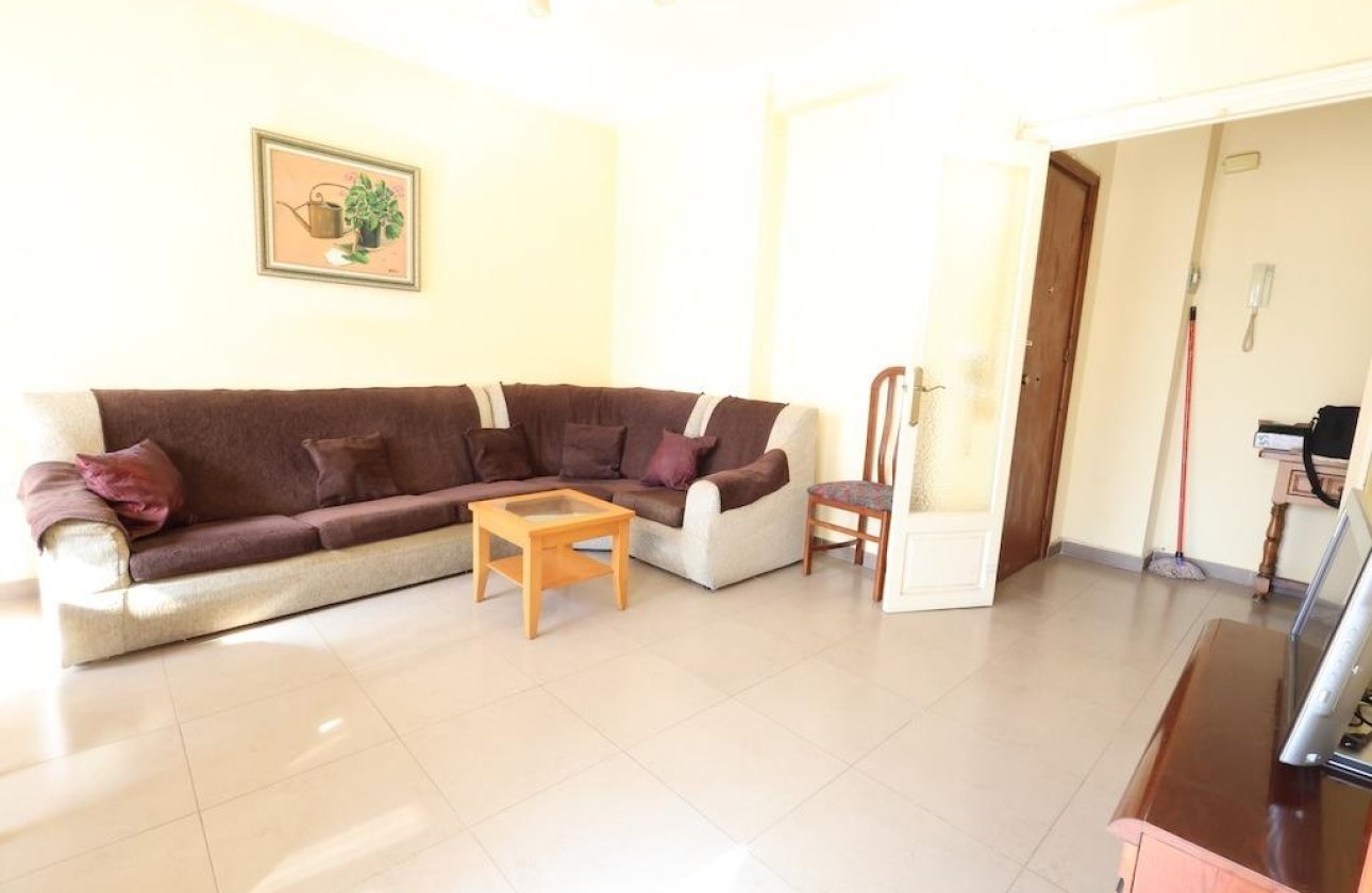 Reventa - Apartamento / piso - Torrevieja - Centro
