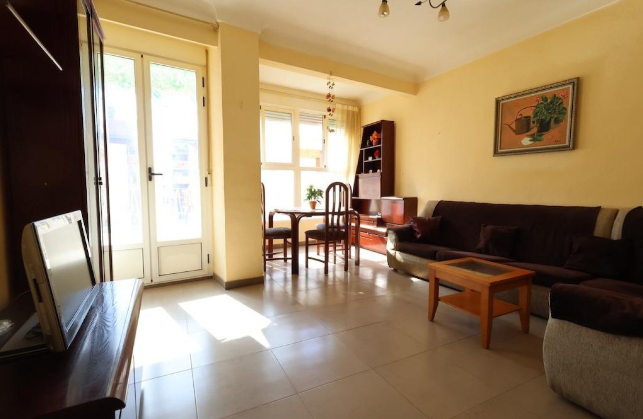 Reventa - Apartamento / piso - Torrevieja - Centro