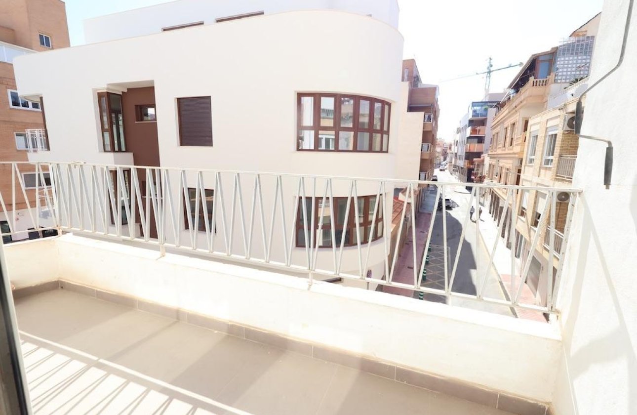 Reventa - Apartamento / piso - Torrevieja - Centro