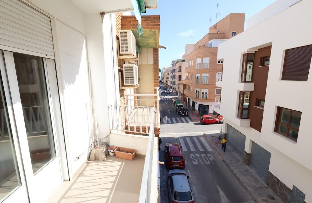Reventa - Apartamento / piso - Torrevieja - Centro