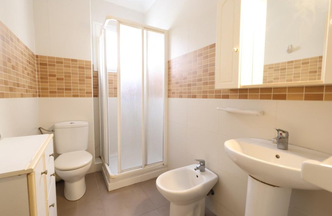 Reventa - Apartamento / piso - Torrevieja - Centro